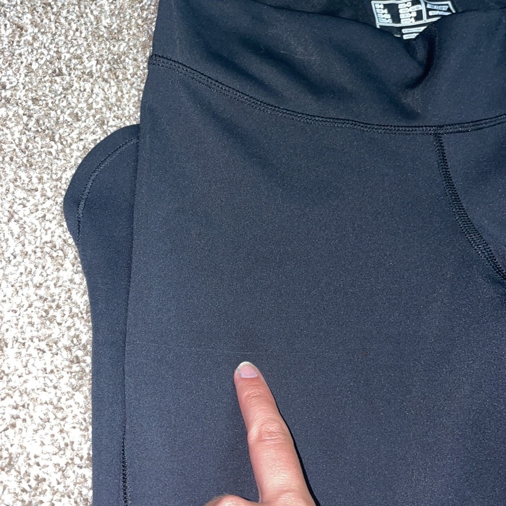 New Balance Dry Capri Leggings - Picture 10 of 11